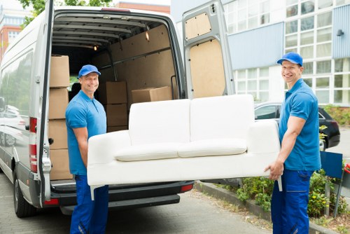 Removals van service for homes in Friern Barnet