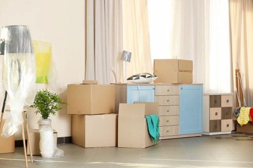 Moving van service for homes in Friern Barnet