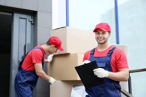 Local van help for flat moves and deliveries in Friern Barnet