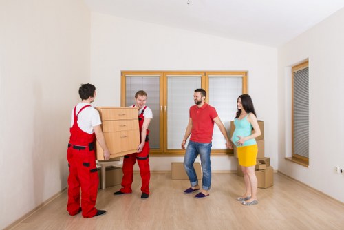 Packing and loading help for a Friern Barnet move